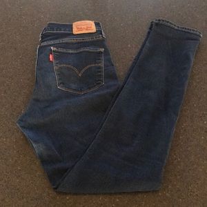 Levi jeans